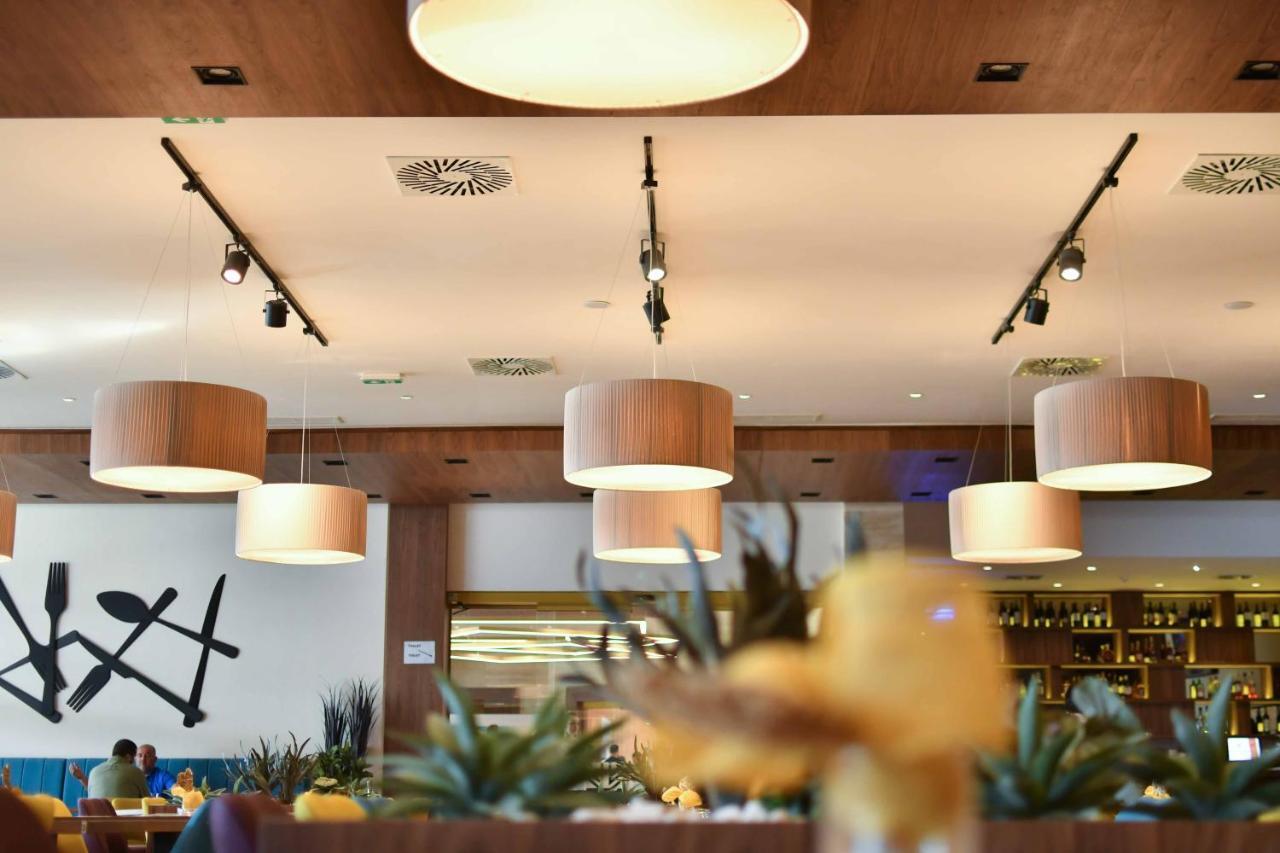 Hotel Nais Ni Eksteriør billede