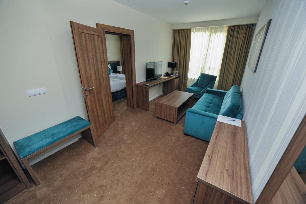 Hotel Nais Ni Eksteriør billede
